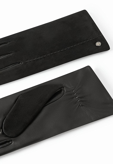 Рукавички, Nantes