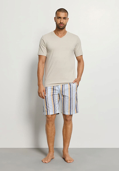 Футболка, Living