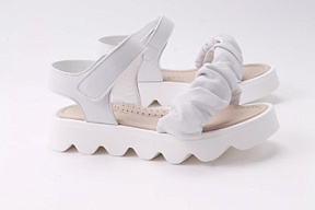 Босоніжки шкіряні Florens